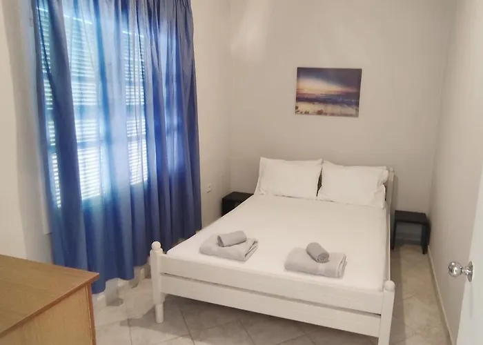 Regina House Metaxáta